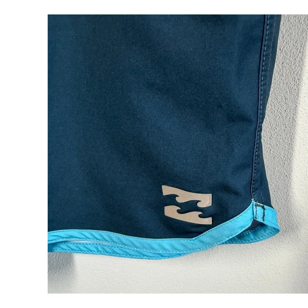 Billabong Mens Board Shorts 36 Blue Platinum X Fifty50 Ombre Stripe Surfing Vaca